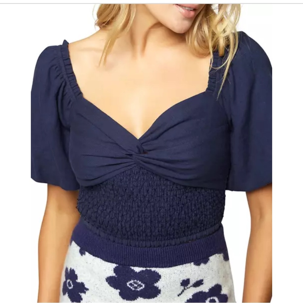 LOST + WANDER  
Midnight Sky Top In Navy